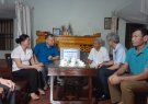 Lãnh đạo huyện Triệu Sơn và thị trấn Nưa tổ chức thăm hỏi tặng quà các gia đình Thương bệnh binh, Thân nhân liệt sỹ và người có công với cách mạng