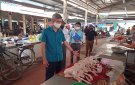 Thị trấn Nưa phấn đấu xây dựng chợ Nưa đảm bảo Vệ sinh an toàn thực phẩm