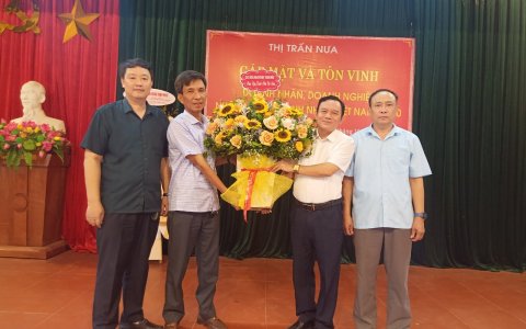 Thị trấn Nưa tổ chức Tọa đàm gặp mặt ngày doanh nhân Việt Nam